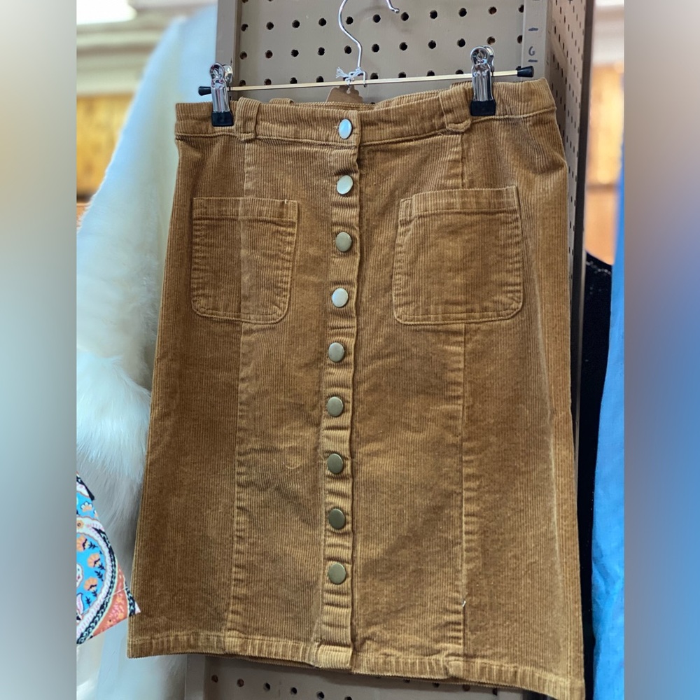 MIDI skirt
